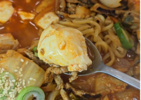 SNS 리스트 썸네일